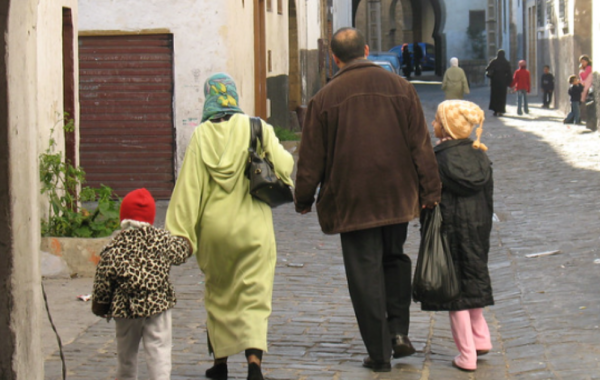 بحث وطني يكشف تراجع التعايش متعدد الأجيال داخل العائلة المغربية