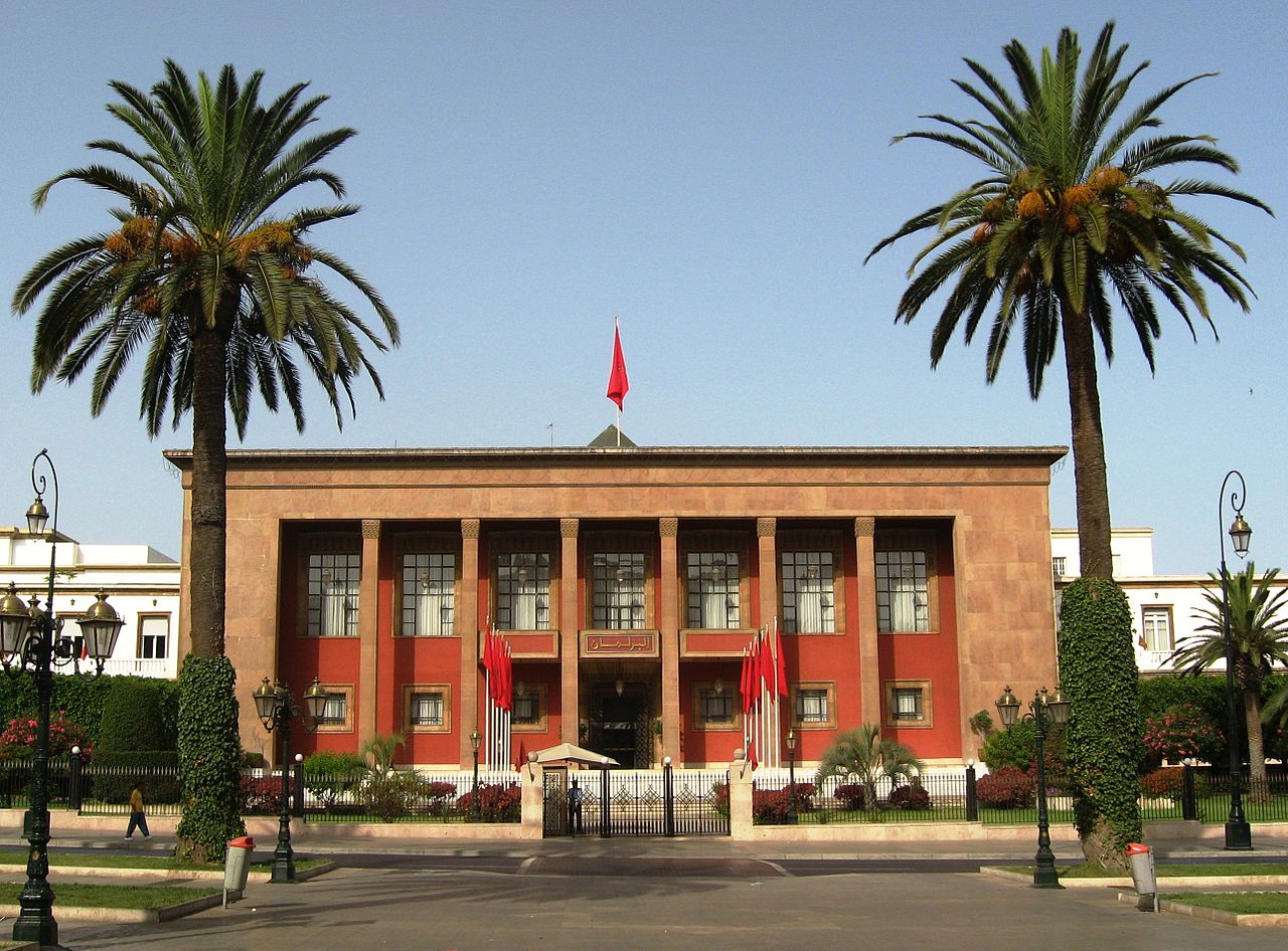 1280px-Rabat_-_building_of_parlament